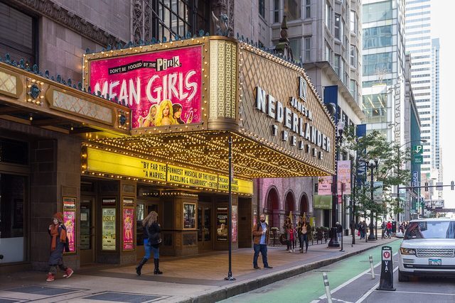 The Chicago Theatre — theatre